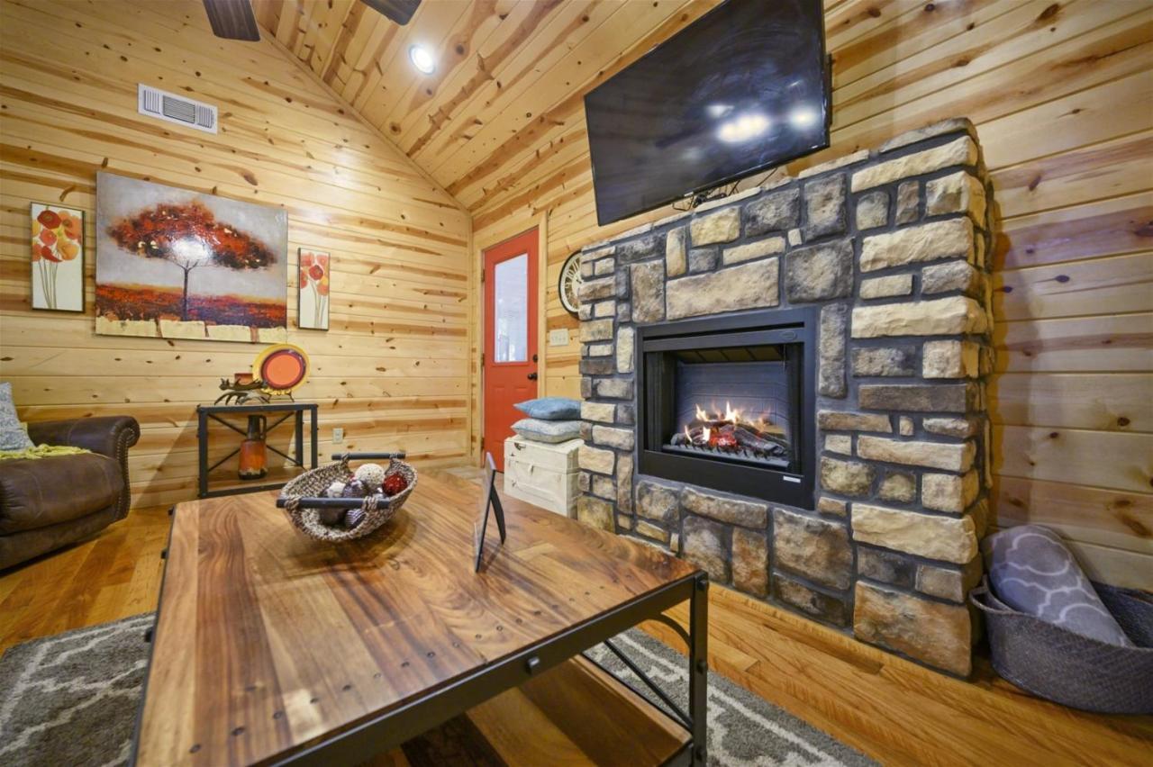 Shear Pleasure Villa Broken Bow Kültér fotó