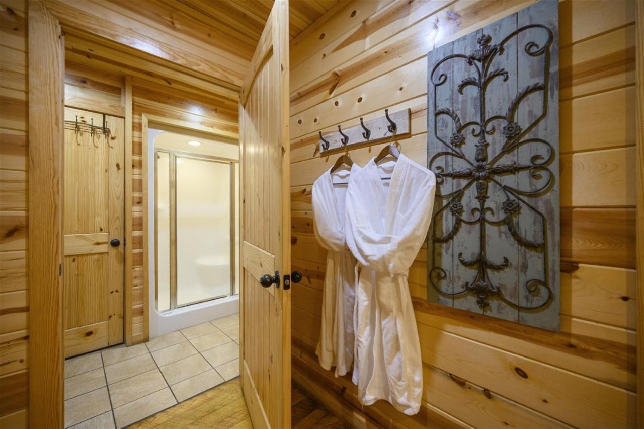Shear Pleasure Villa Broken Bow Kültér fotó